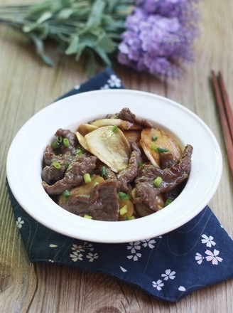 ���׳�ţ��