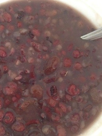 �����˱���